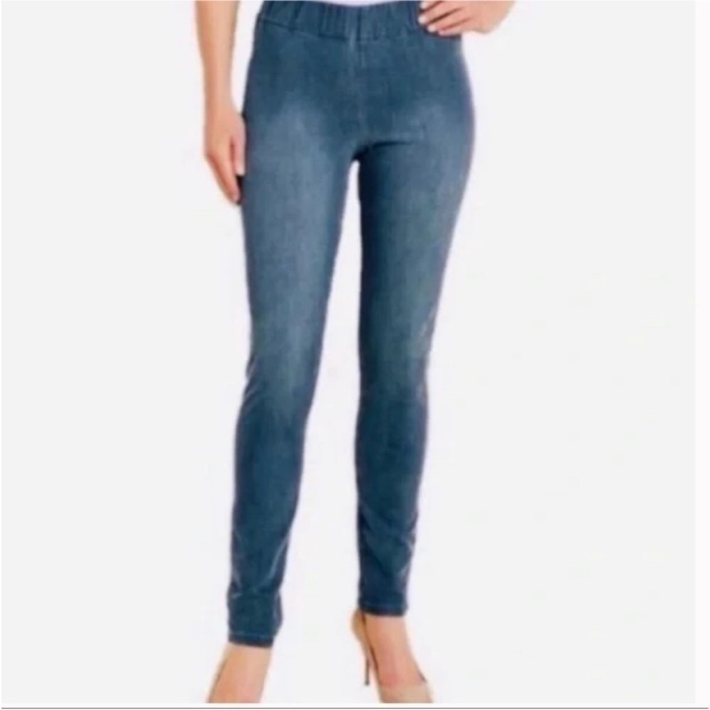 Soft Surroundings Mid Rise Pull-On Elastic Waist
Jeans Women's Size M